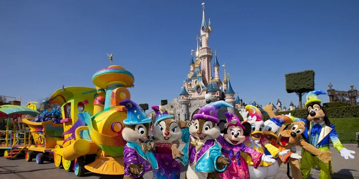 Výlet do Disneylandu® se zastávkou u Eiffelovky
