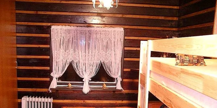 Týdenní pronájem luxusní chaty v Beskydech pro až 9 osob s vířivkou
