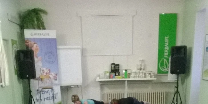 1 lekce cvičení ve Fitclubu + 3 nápoje zdarma