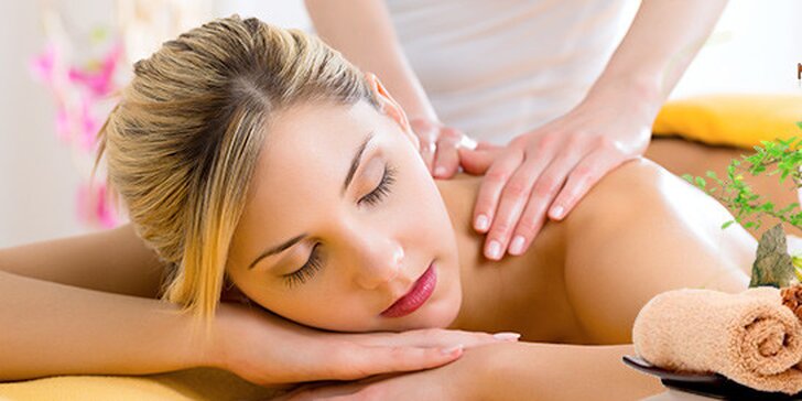 Hodina klasické nebo aromaterapeutické masáže