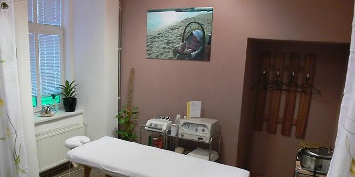 Vyhlazování vrásek ultrazvukem v délce 60 minut v salonu Adevela