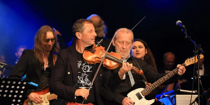 Koncert Čechomoru, Strong Coffee a skvělý program
