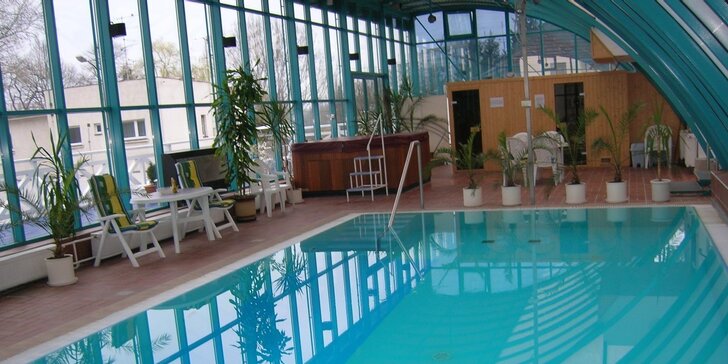 2790 Kč za TŘI dny relaxace v Piešťanech pro DVA. 4* hotel Magnólia, bohaté večeře, rašelinový zábal, infrasauna i bazén. Navštivte světoznámé koupele!
