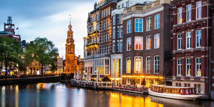 V Amsterdamu vás čeká prohlídka centra s průvodcem. 