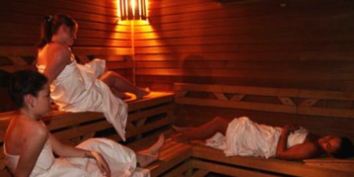 199 Kč za DVA vstupy do finské sauny v relaxačním centru Relax Days v hotelu Sheraton. 100 minut zdravého pocení s občerstvením a slevou 55 %.