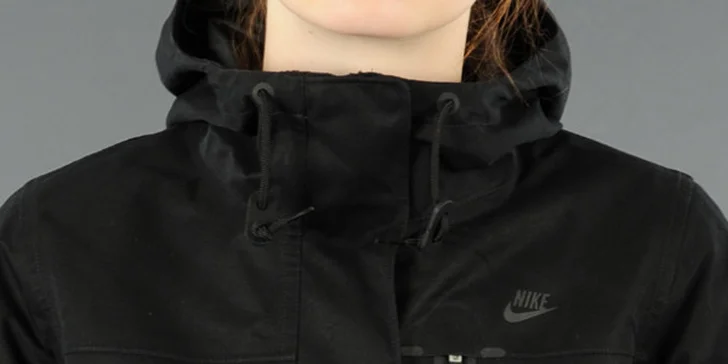 Dámský černý kabát Nike Baseline Parka