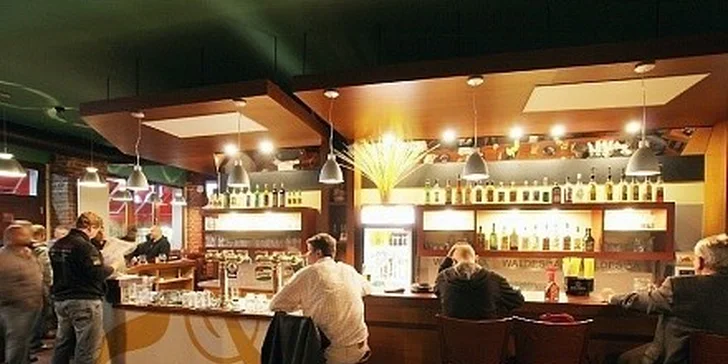 500g tatarák z pravé hovězí svíčkové a 24 topinek