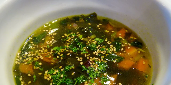 Veganské menu pro dva v restauraci LoVeg