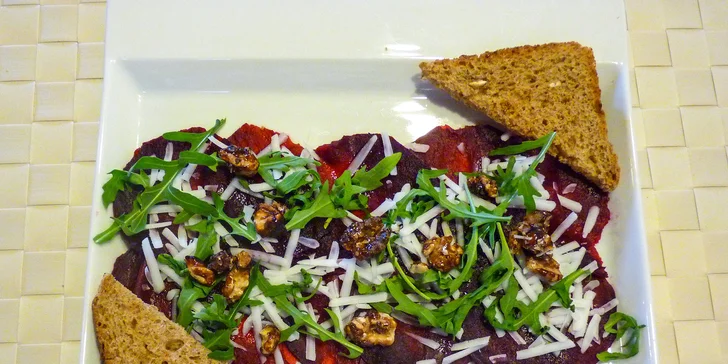 Veganské menu pro dva v restauraci LoVeg