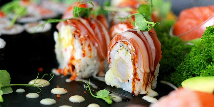 Čeká na vás od 24 až po 37 kusů sushi. 