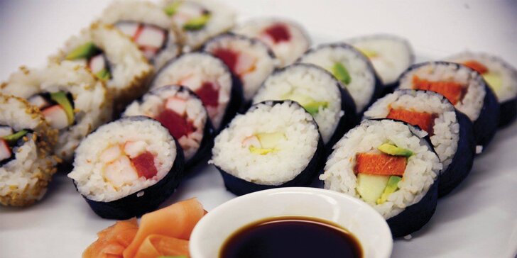 32 až 64 kousků sushi s sebou - do práce i na party