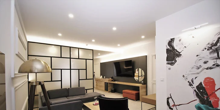 Pokoj DeLuxe a apartmán King Suite mají vlastní vířivku. 