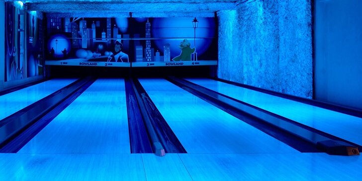 Hodinová hra bowlingu až pro 10 hráčů