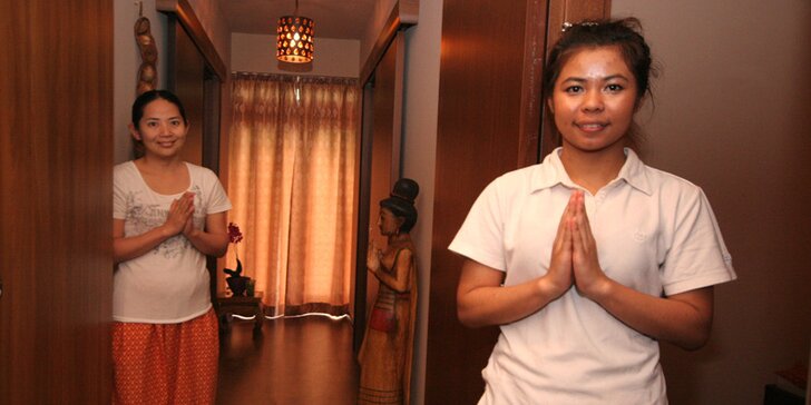 Tradiční thajská masáž v délce 90 minut pro 2, nebo olejová masáž pro jednoho v délce 60 minut