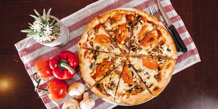 PIZZA podľa vlastného výberu - na výber 21 druhov