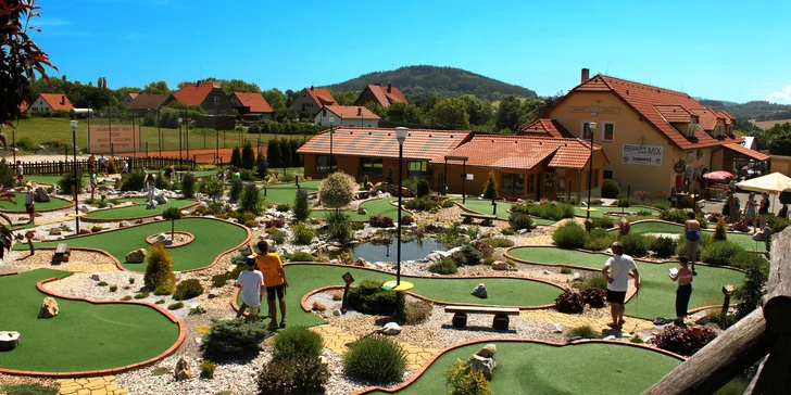 Adventure minigolf pro jednotlivce i celou rodinu
