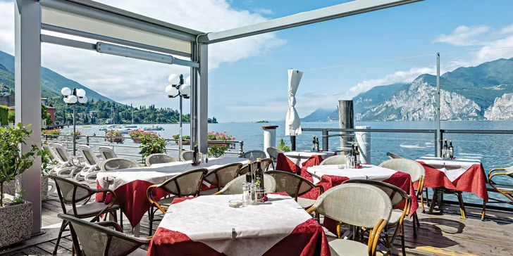 Bydlet budete v městečku Malcesine, ve 3* hotelu na břehu jezera. 