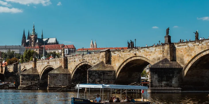 Rezervaci si udělejte předem prostřednictvím online formuláře. 