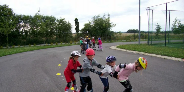 Týdenní letní in-line a multisportovní příměstské tábory pro děti od 5 do 10 let! Zábava i noví kamarádi a vaše děti v pořádku, zatímco pracujete.