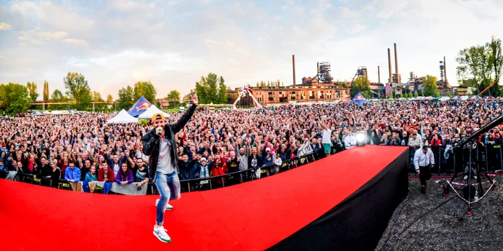 Oldies Festival je skvělou akcí i díky zajímavému místu konání v Dolní oblasti Vitkovice.