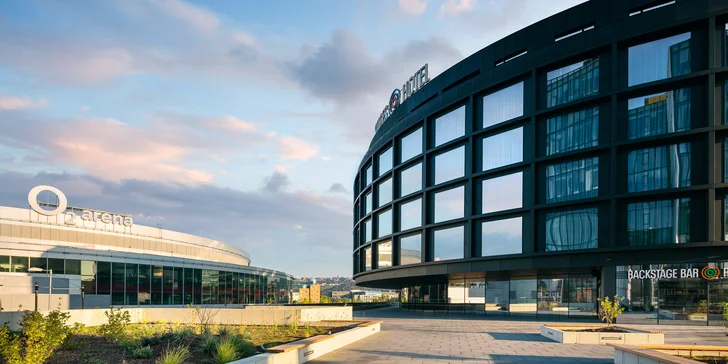 Moderný Stages Hotel**** pri O2 aréne: vychýrená kuchyňa, parkovanie v cene a skvelá dostupnosť do centra