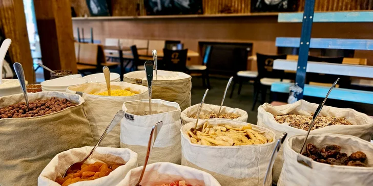 Snídaně se podává formou bufetu nebo servírovaně (dle obsazenosti hotelu).