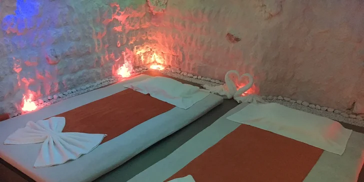 Nechte se rozmazlovat, uvolněte se pod rukama zkušeného maséra a načerpejte zdraví z krystalů z přírodní soli. 