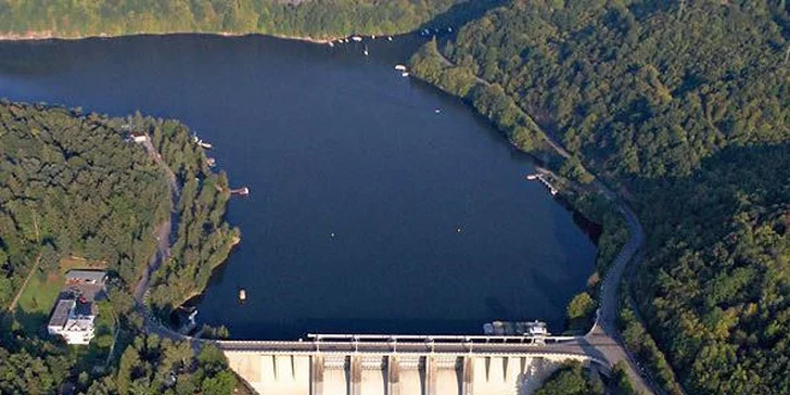 Vyhlídkové lety nad Karlštejn, Orlík i Slapy