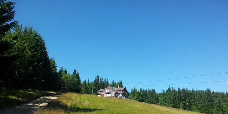 Týdenní nebo víkendový pobyt až pro 18 lidí v Krkonoších.