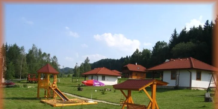 Týdenní pobyt na chatě s bazénem pro 4 nebo 8 osob