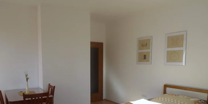 Týdenní pobyt na jižní Moravě v rodinném penzionku Alma - pro 2 nebo 4 osoby