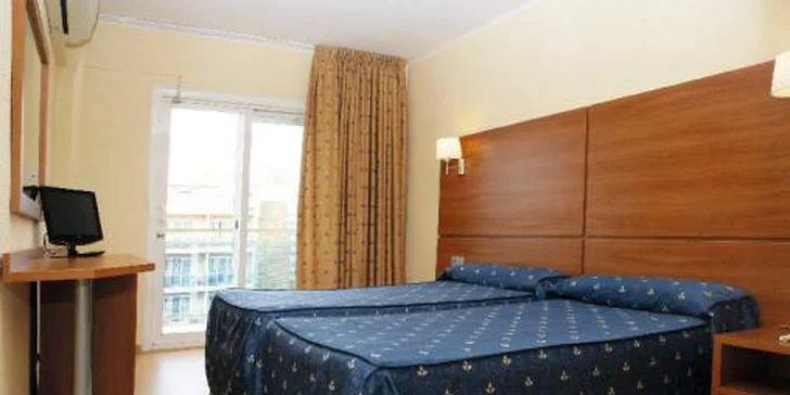 Ultra last minute zájezd do Španělska. V ceně letenka z Prahy, polopenze i 4* hotel. Termín již 31.8.-7.9.2014
