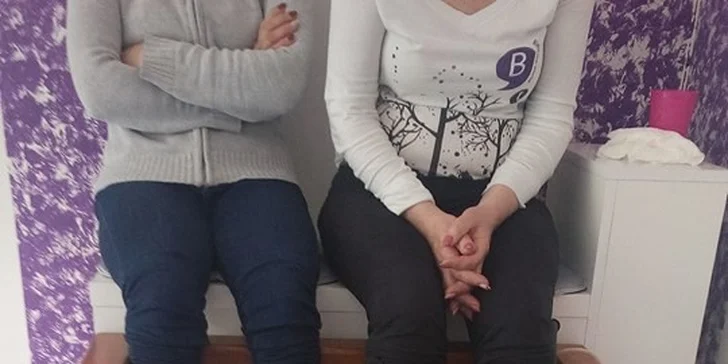 Rybí dotek příjemně lechtá.