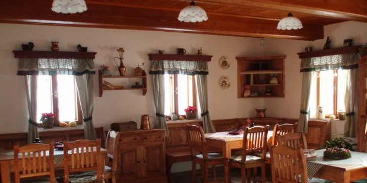 Třídenní pobyt s polopenzí v Krkonoších s vířivkou či saunou