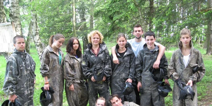 Adrenalin pro partu: hra paintballu se 100 kuličkami na osobu a zapůjčením kompletního vybavení
