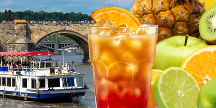 Plavba po Vltavě + čerstvý ovocný salát a drink
