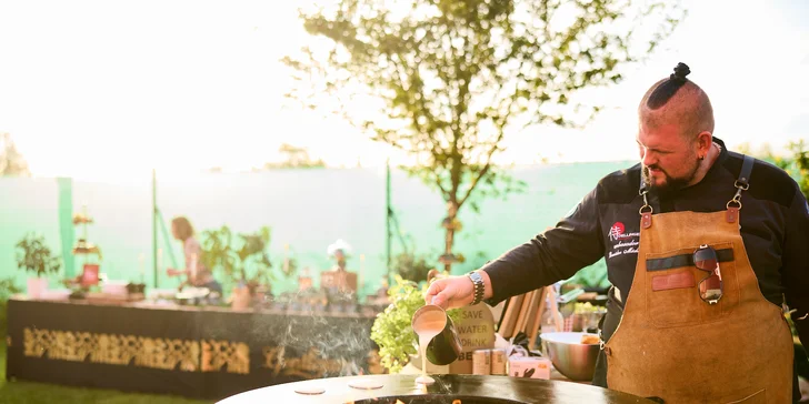Kurzom vás prevedie známy executive chef, mentor a tréner Branislav Michalčík, ktorý svoje skúsenosti zbieral doma aj v zahraničí. 