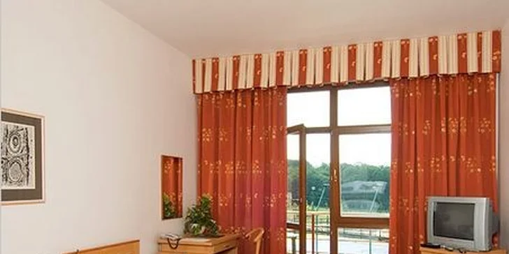 Wellness pobyt na tři dny pro dva v K-Triumfu ve Velichovkách. Masáže, sauna, sekt i delikatesy od kuchařky oceněné medailí M. D. Rettigové!
