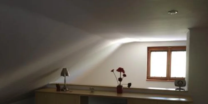 Týdenní pronájem luxusní chaty na břehu Labe až pro 5 lidí