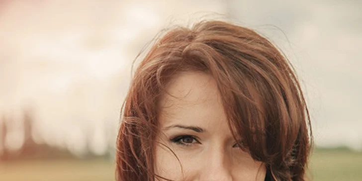 Portrétní a glamour fotografování v přírodě