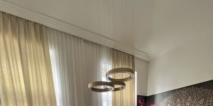 Před i po masáži si můžete dát sprchu.