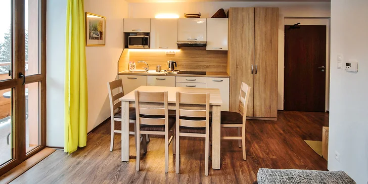 V moderně zařízených apartmánech se ubytuje až 5 osob. 