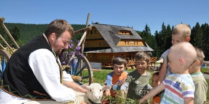 Pobyt v tradiční kolibě: polopenze, wellness, zapůjčení kol a nádherná příroda
