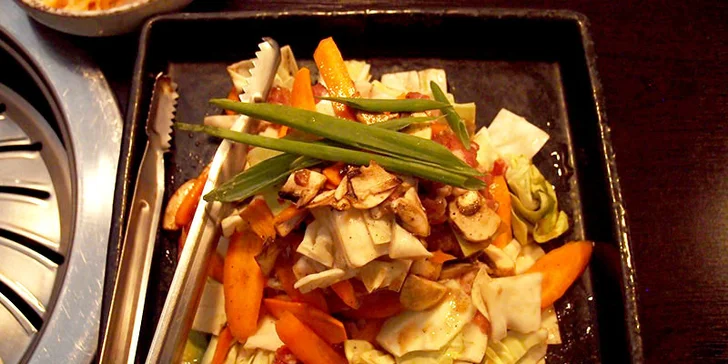 4chodové korejské menu pro dva na Vinohradech