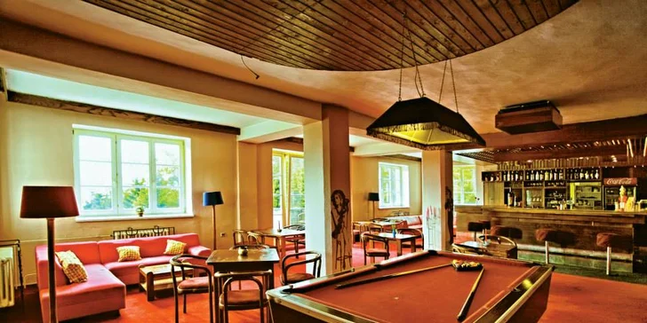 Pobyt pro 2 dospělé a až 2 děti v hotelu Tanečnica