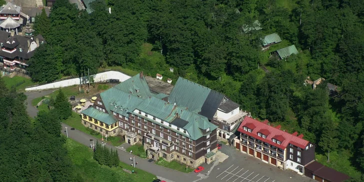 Pobyt pro 2 dospělé a až 2 děti v hotelu Tanečnica