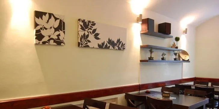4chodové korejské menu pro dva na Vinohradech