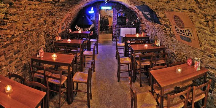 Dva 0,33l točené cidery Somersby v baru Osa