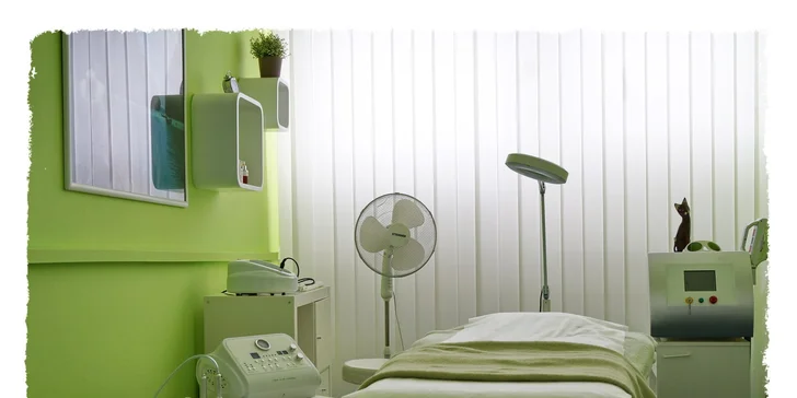Vyhlazení pleti obličeje a dekoltu - Fotoomlazení