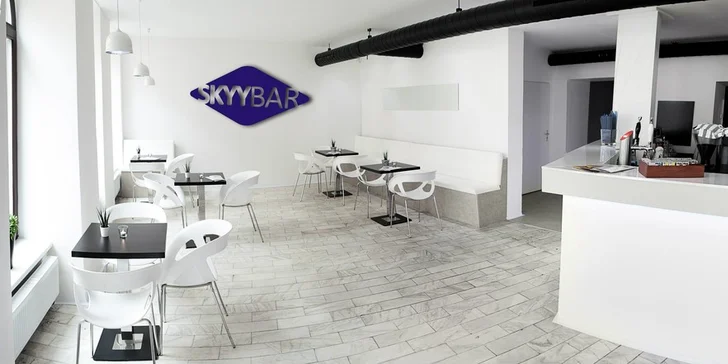 Sleva 50 % na Bacon Burger ve Skyybaru